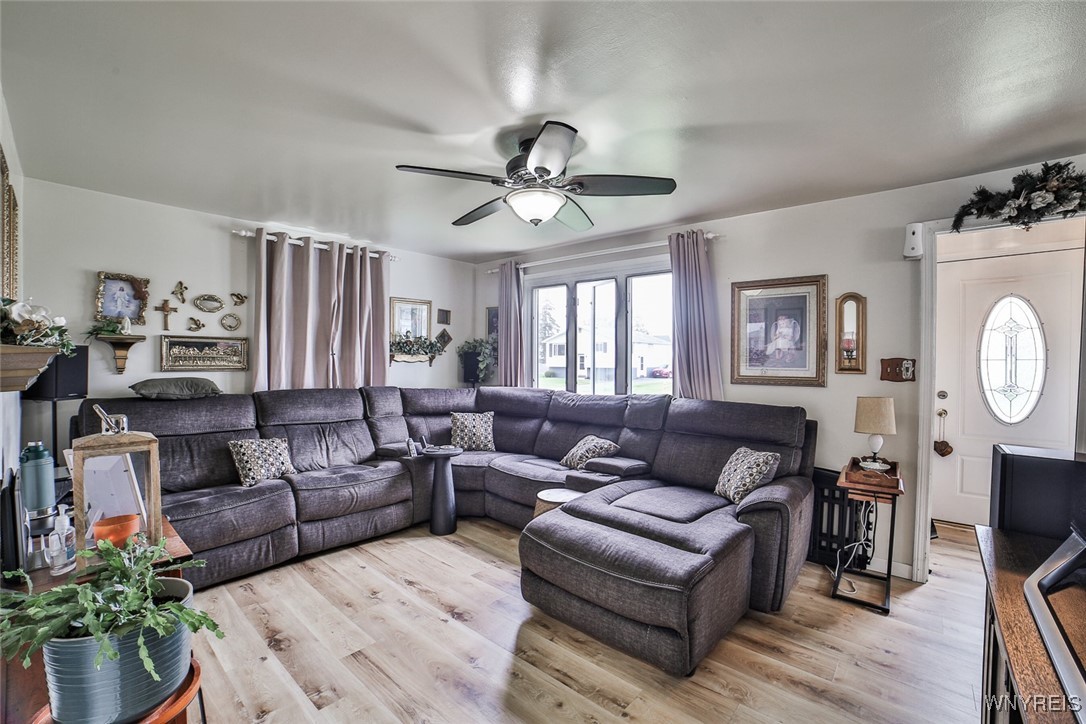 4959 Roseview Avenue, Hamburg, New York image 18
