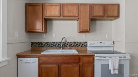 Tiny photo for 304 Taunton Place, Buffalo, NY 14216 (MLS # B1702528)