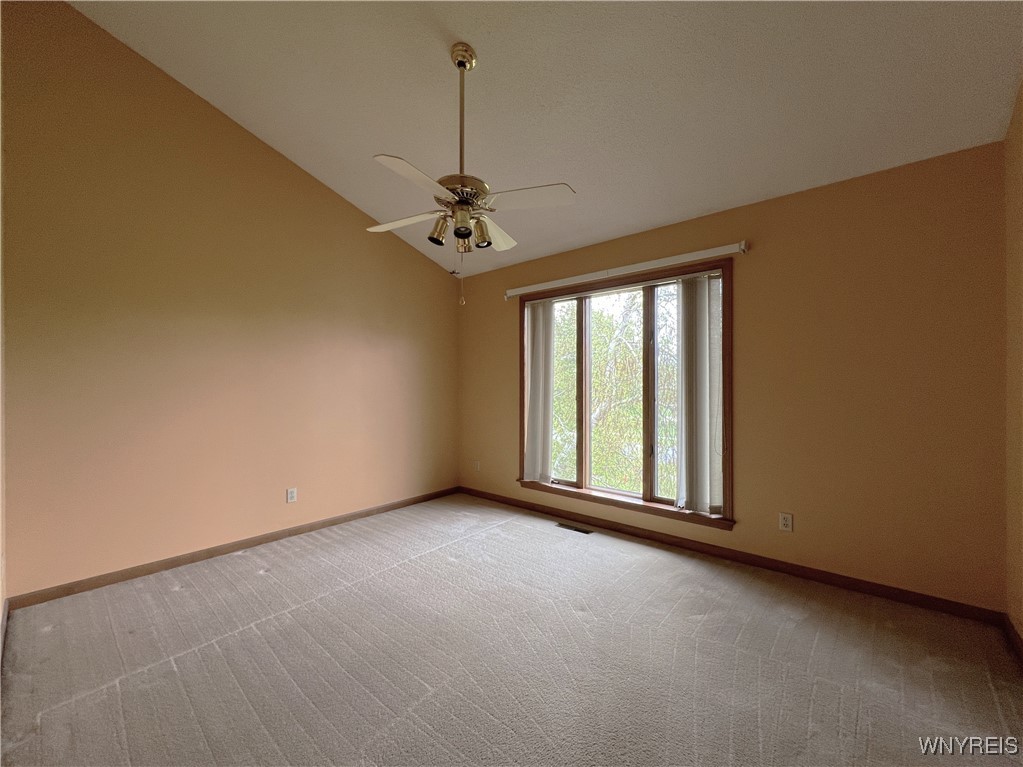 40 River Oaks Drive, Grand Island, New York image 26