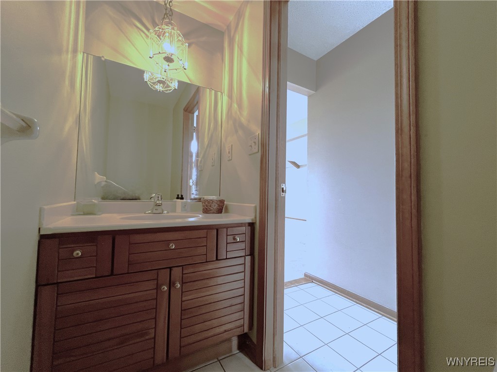 40 River Oaks Drive, Grand Island, New York image 15