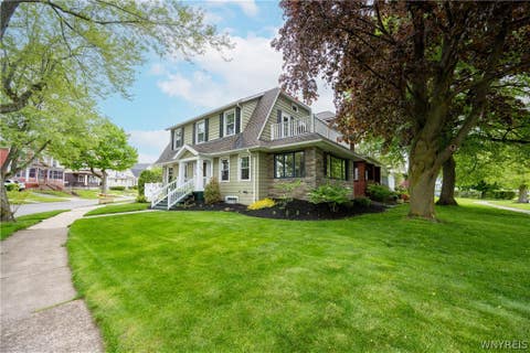 Homes For Sale - 534 Mckinley Parkway<br/> Buffalo, NY 14220