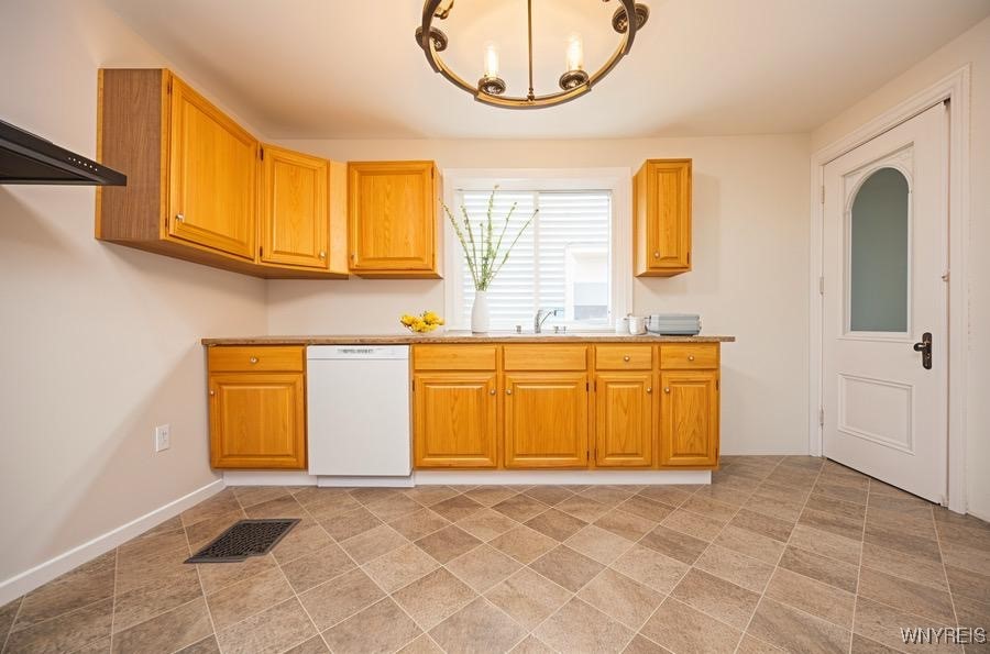 376 Tremont Street, North Tonawanda, New York image 14