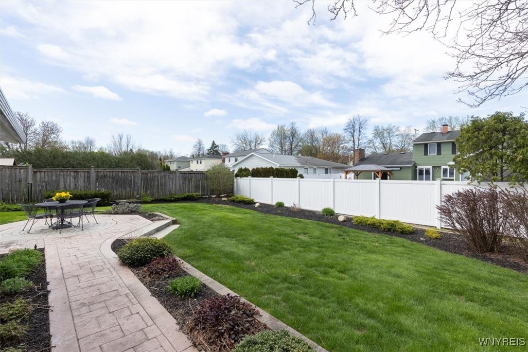 125 Harvey Drive, Lancaster, New York image 24
