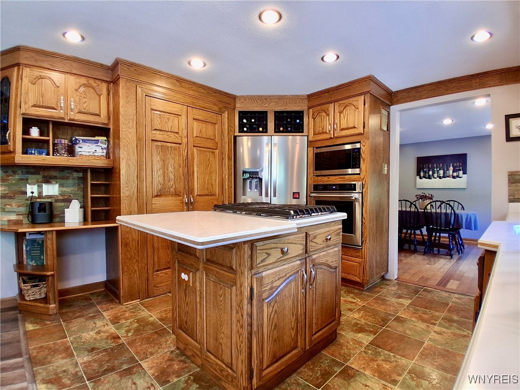 598 Baseline Road, Grand Island, New York image 23