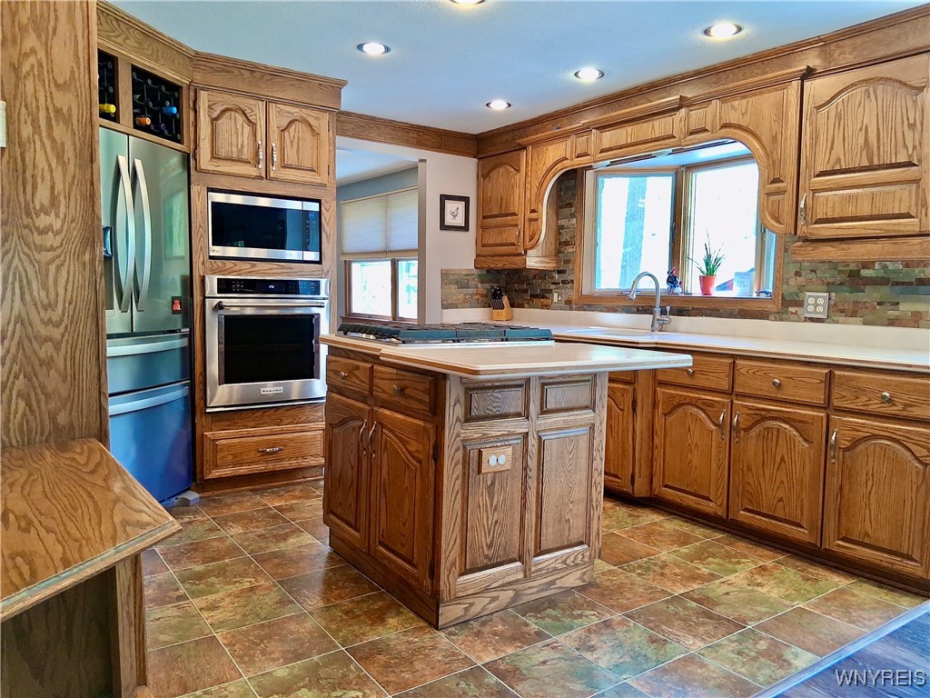 598 Baseline Road, Grand Island, New York image 22