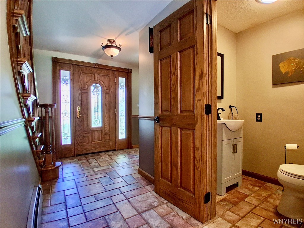598 Baseline Road, Grand Island, New York image 33
