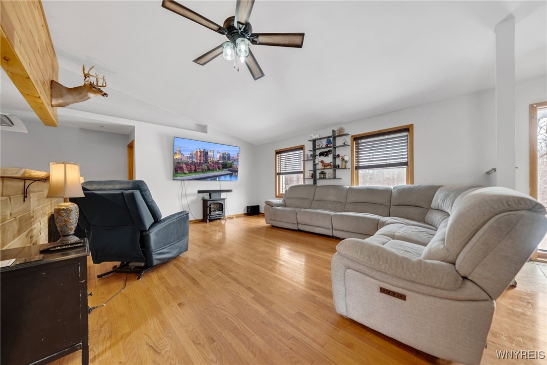 4468 Mckinley Parkway, Hamburg, New York image 8