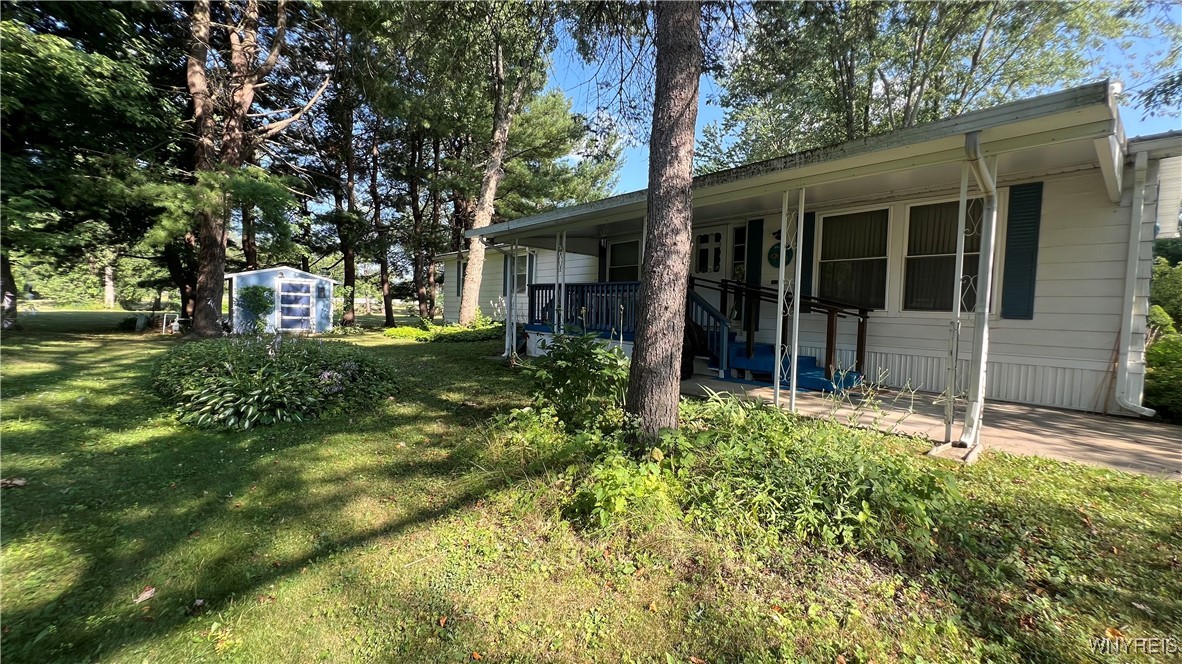 24 Maple Avenue