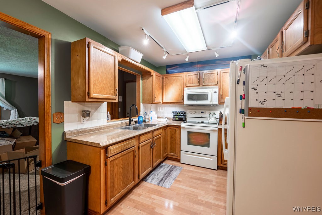 167 Chestnut Street, Wilson, New York image 6