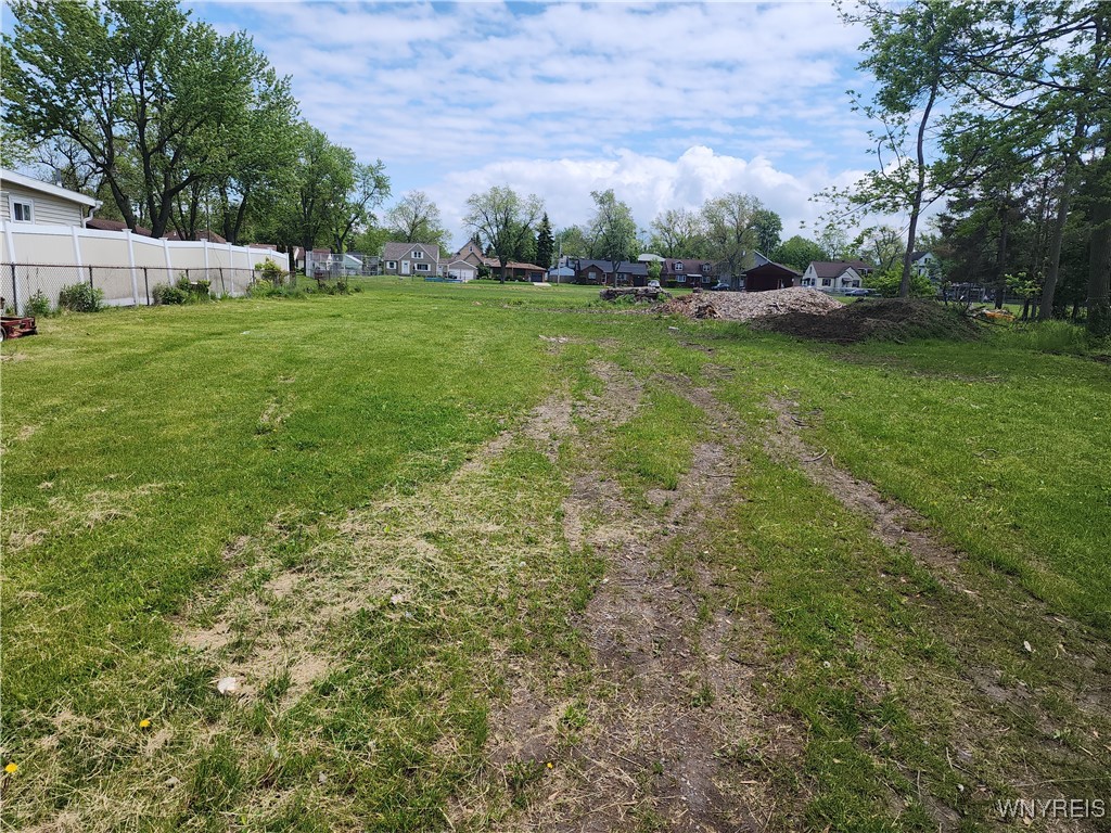 190 Labelle Avenue, Hamburg, New York image 2