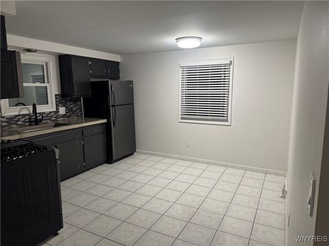 Tiny photo for 235 Robert Drive #Right Side, North Tonawanda, NY 14120 (MLS # B1655616)