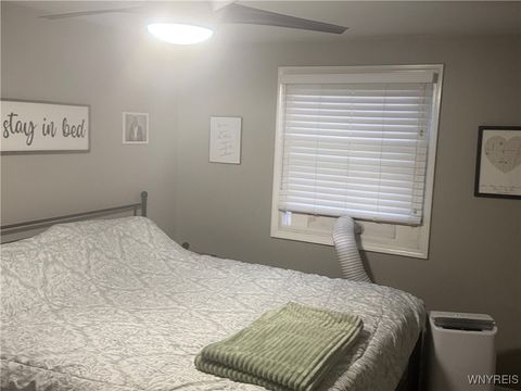 Tiny photo for 235 Robert Drive #Right Side, North Tonawanda, NY 14120 (MLS # B1655616)