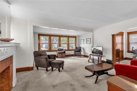 Tiny photo for 267 Warren Avenue, Tonawanda, NY 14217 (MLS # B1684695)