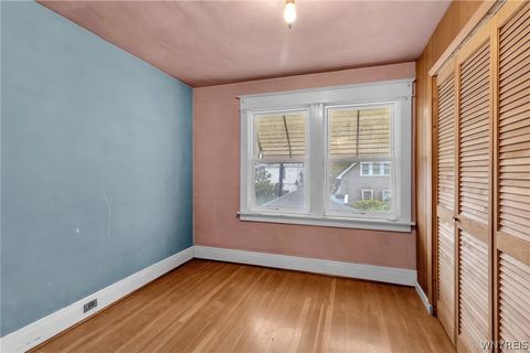 Tiny photo for 267 Warren Avenue, Tonawanda, NY 14217 (MLS # B1684695)