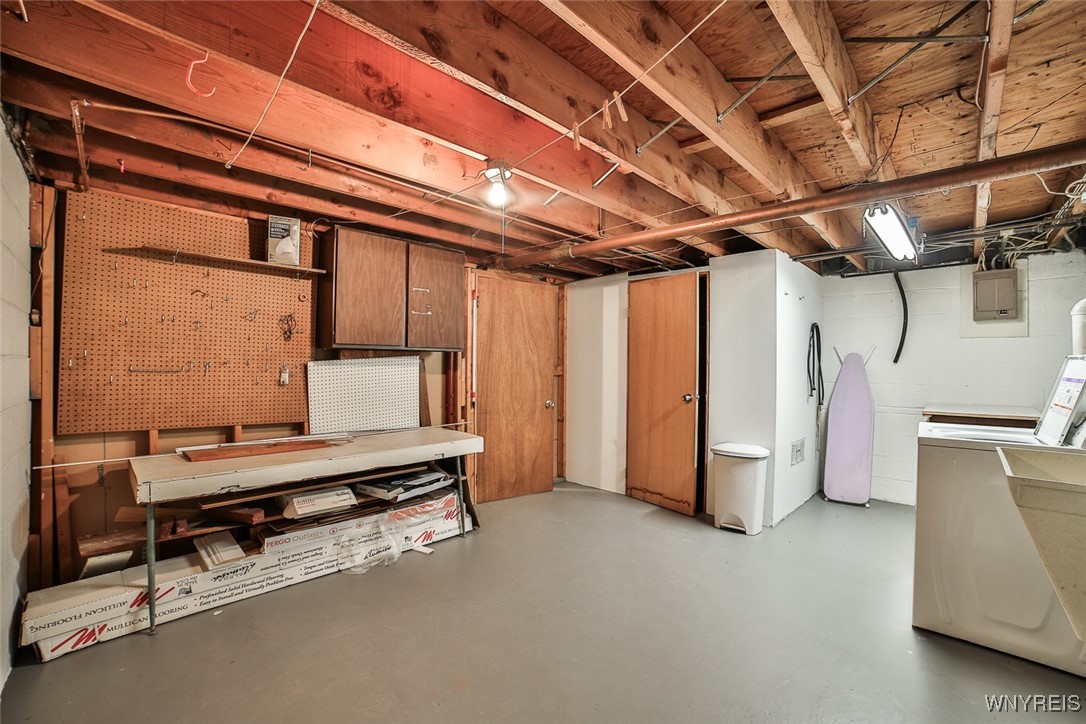 595 Seneca Street #2, Lewiston, New York image 33