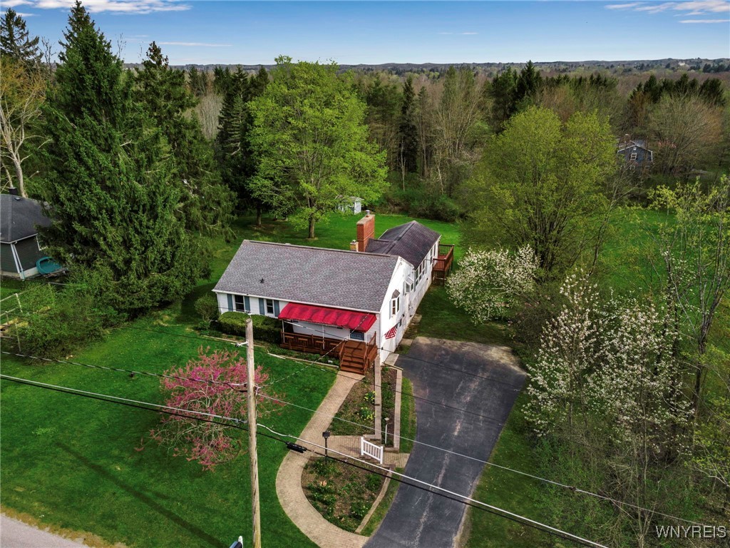 1598 Hubbard Road, Aurora, New York image 4