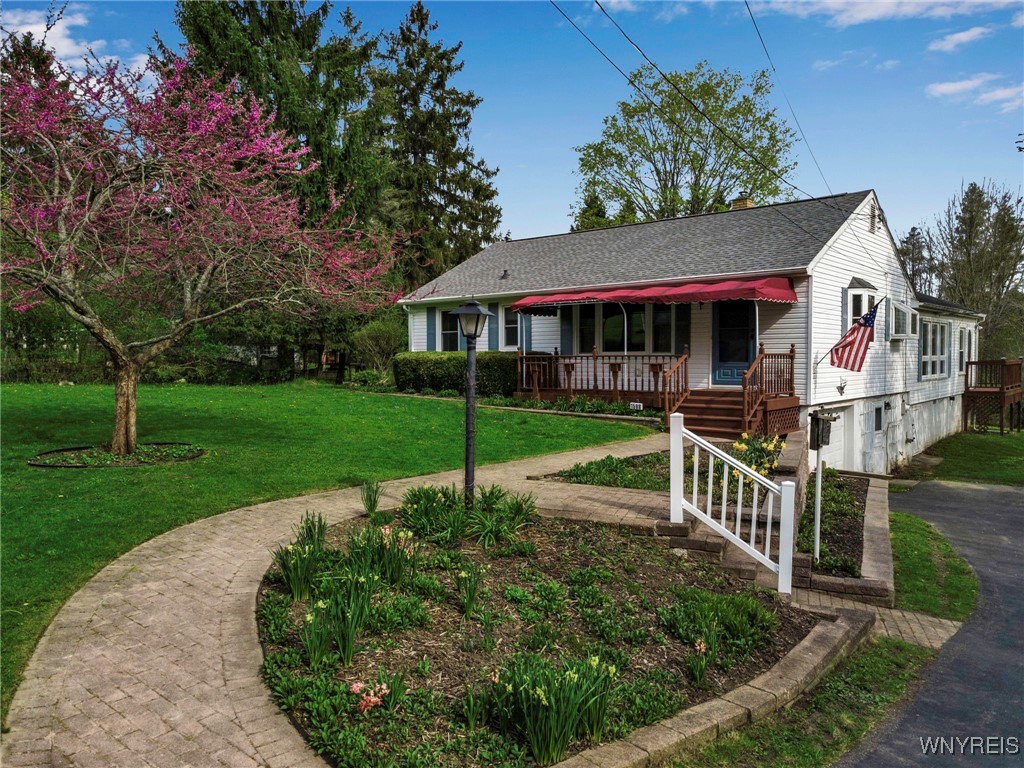 1598 Hubbard Road, Aurora, New York image 6