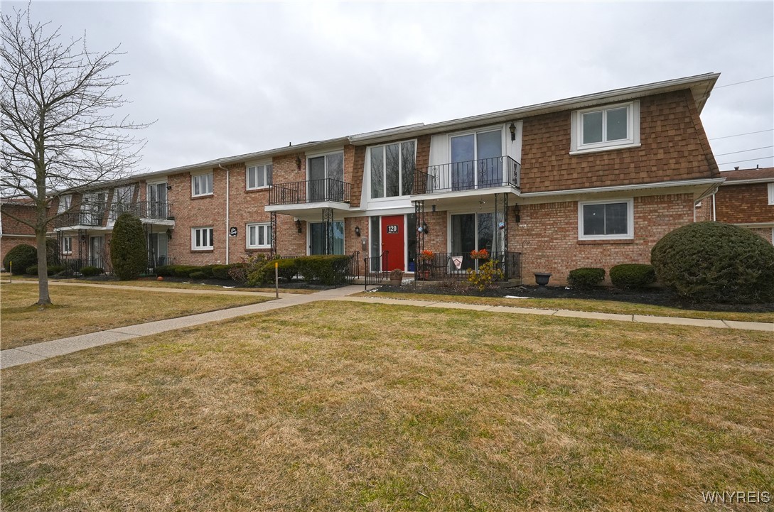 120 Old Lyme Drive #8, Amherst, New York image 25