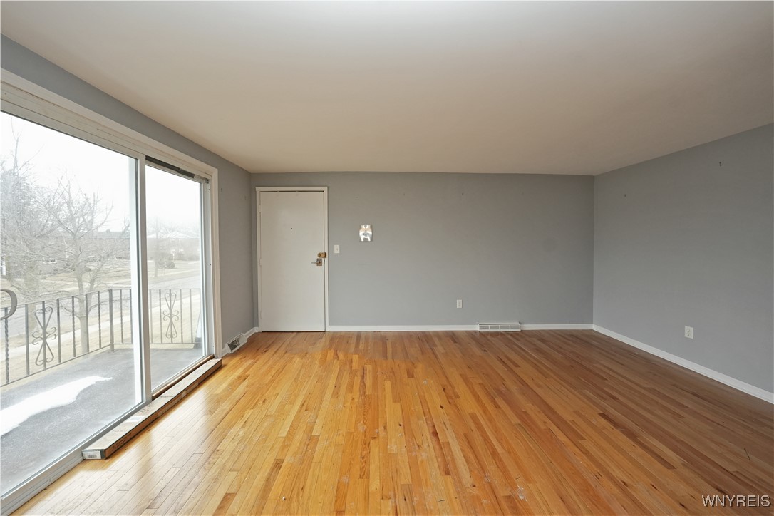 120 Old Lyme Drive #8, Amherst, New York image 6