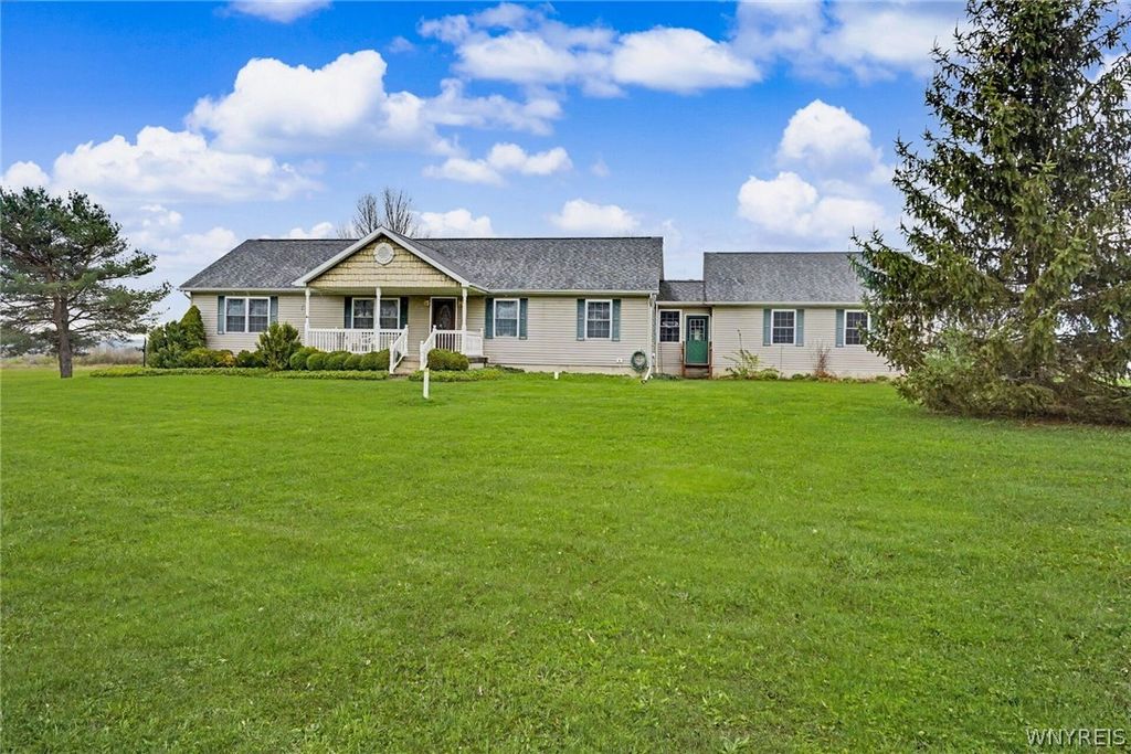 Photo of 6614 Stinson Road, Arcade, NY 14009 (MLS # B1676855)