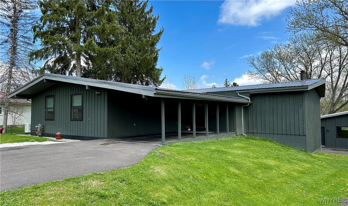 128 Old Glenwood Road, Aurora, New York image 1