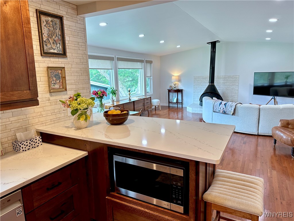 128 Old Glenwood Road, Aurora, New York image 15