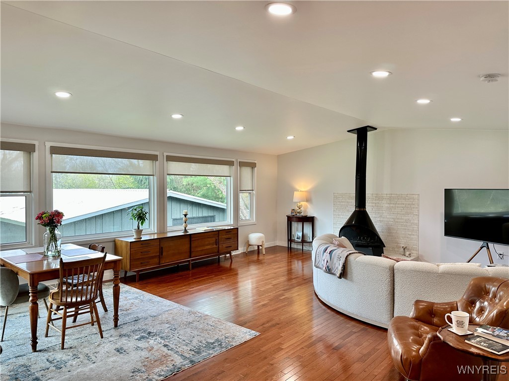 128 Old Glenwood Road, Aurora, New York image 10