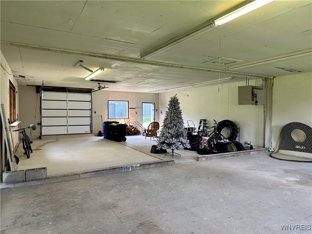 128 Old Glenwood Road, Aurora, New York image 47