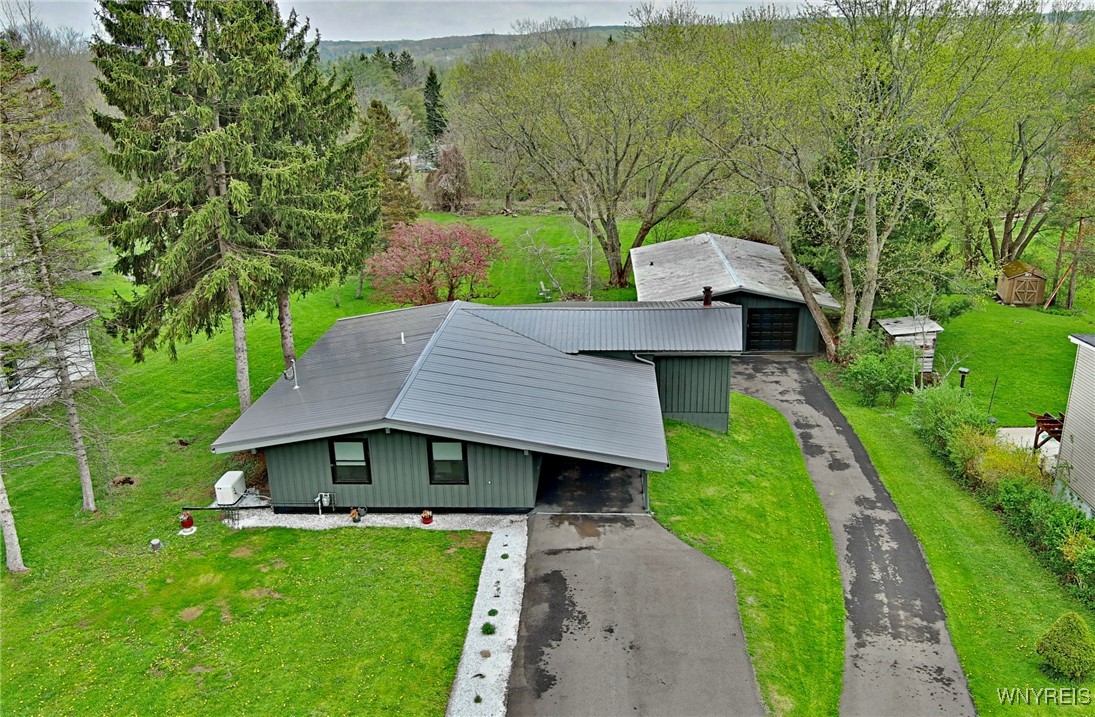 128 Old Glenwood Road, Aurora, New York image 2