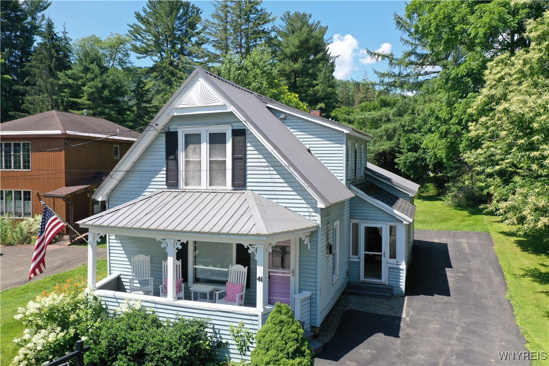 41 Monroe Street