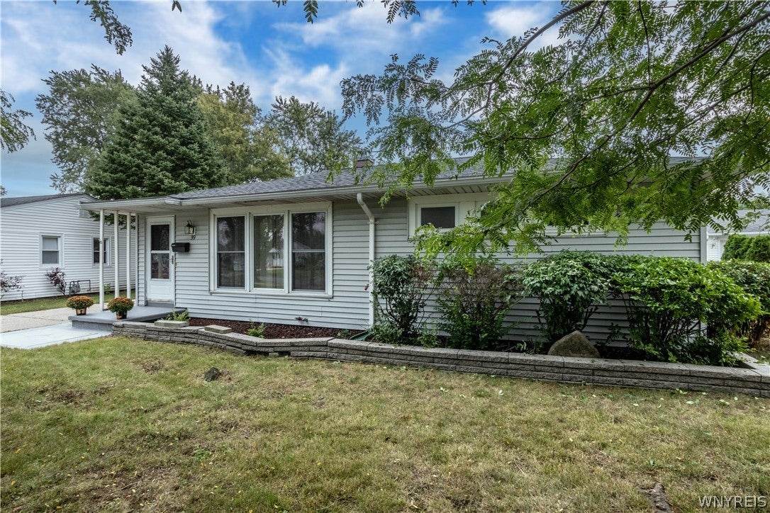 39 Mapleview Drive