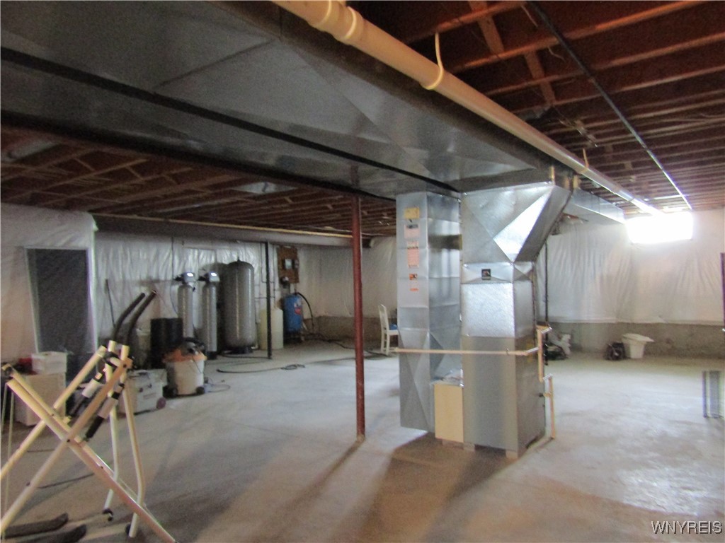 3835 School Street, North Collins, New York image 37