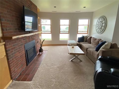 Tiny photo for 84 Ojibwa Circle #16, Buffalo, NY 14202 (MLS # B1660551)