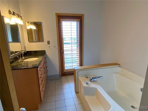 Tiny photo for 84 Ojibwa Circle #16, Buffalo, NY 14202 (MLS # B1660551)