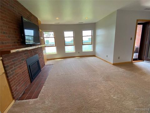 Tiny photo for 84 Ojibwa Circle #16, Buffalo, NY 14202 (MLS # B1660551)