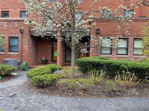 Tiny photo for 84 Ojibwa Circle #16, Buffalo, NY 14202 (MLS # B1660551)