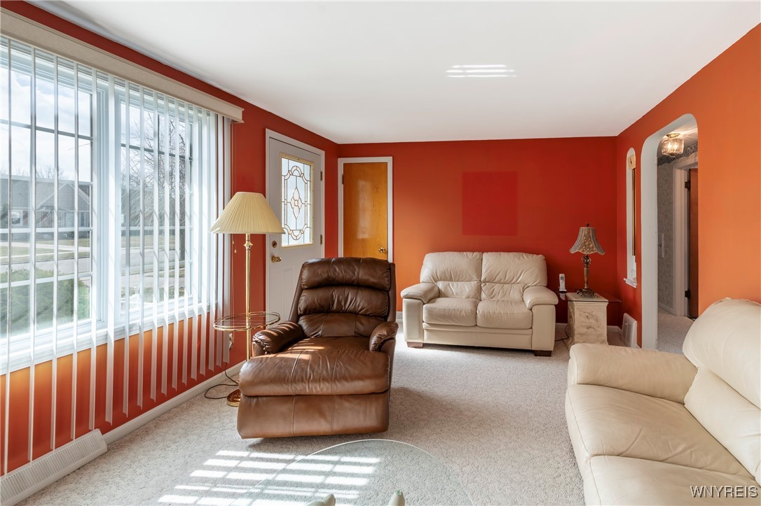 304 Traverse Boulevard, Tonawanda, New York image 4