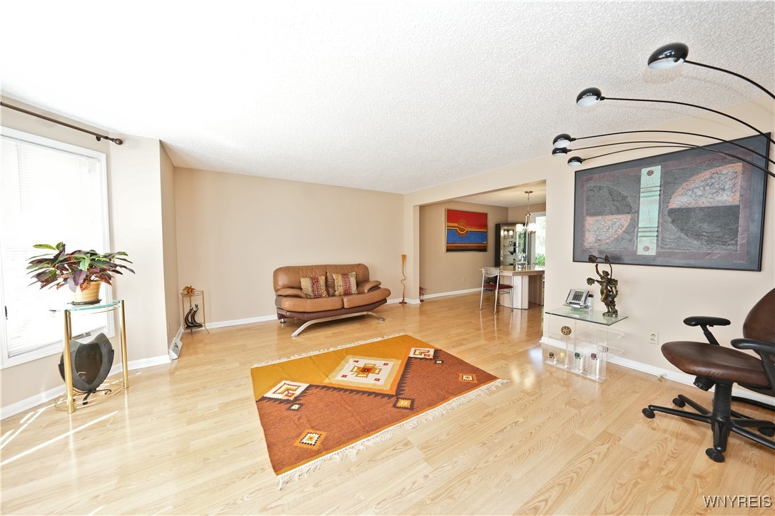 261 Rambling Road