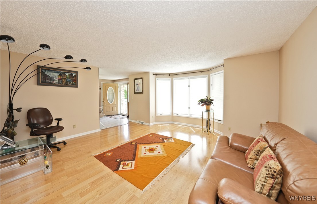 261 Rambling Road