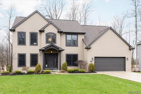 Photo of 5484 Marguerites Way, Clarence, NY 14031 (MLS # B1670977)