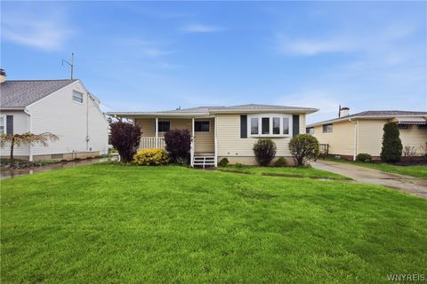 Homes For Sale - 89 Satinwood Drive<br/> Cheektowaga, NY 14225