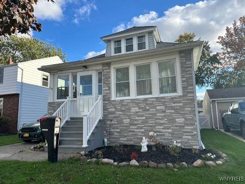 Photo for 110 North End Avenue