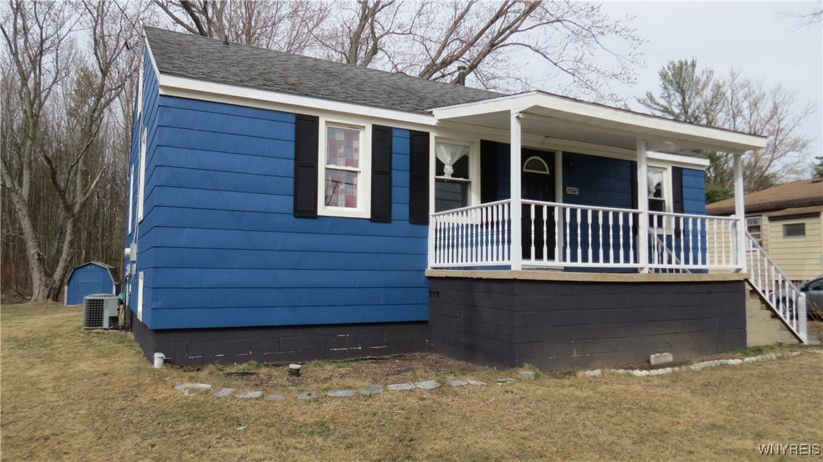 2568 Sunset Drive, Eden, New York image 3