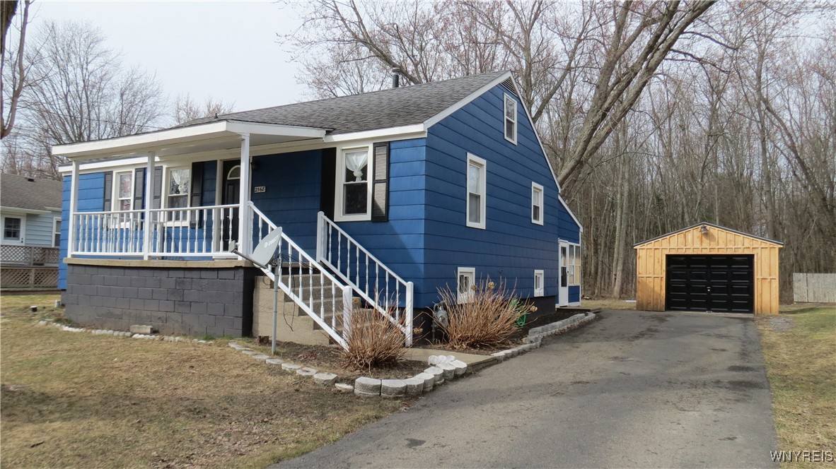 2568 Sunset Drive, Eden, New York image 5