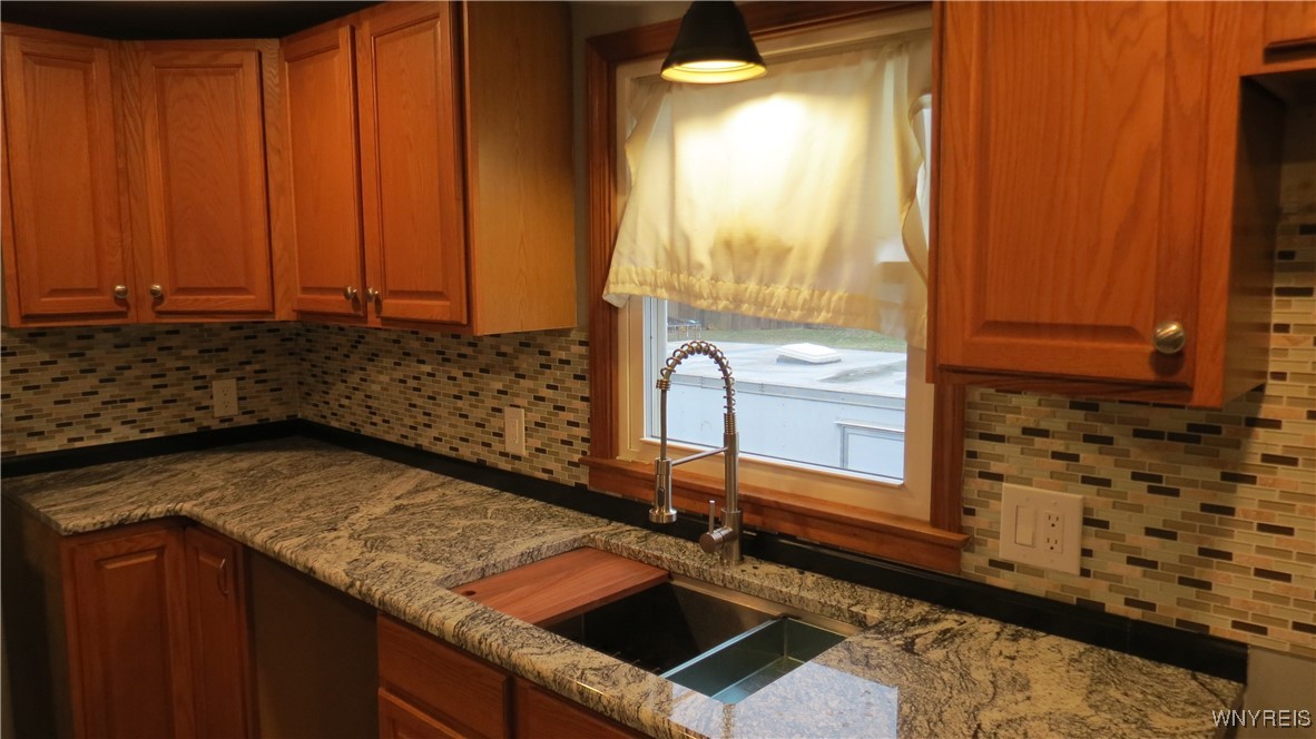 2568 Sunset Drive, Eden, New York image 19