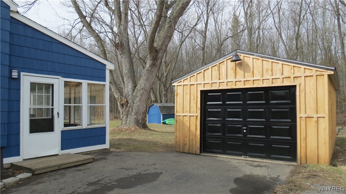 2568 Sunset Drive, Eden, New York image 7