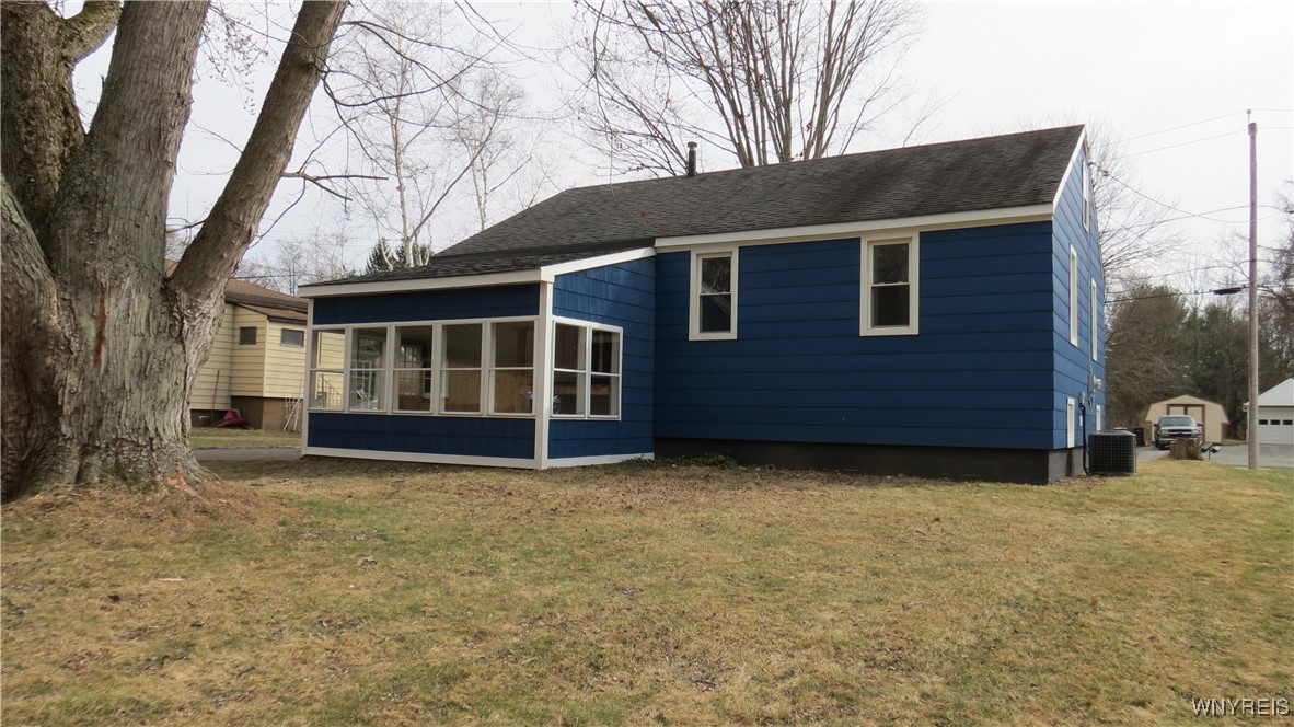 2568 Sunset Drive, Eden, New York image 11