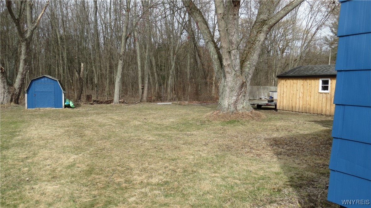 2568 Sunset Drive, Eden, New York image 12