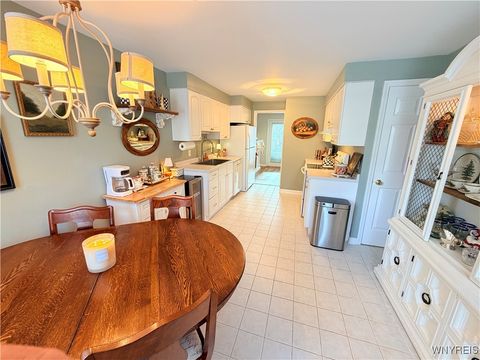 Tiny photo for 58 Kenton Place, Hamburg, NY 14075 (MLS # B1655238)