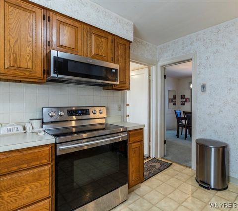 Tiny photo for 34 Delham Avenue, Buffalo, NY 14216 (MLS # B1643501)